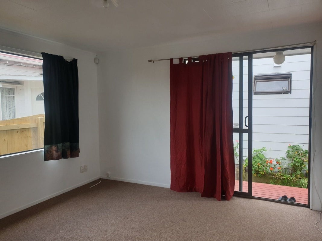 94 Clevedon Road, Papakura, Papakura - Carousel 2