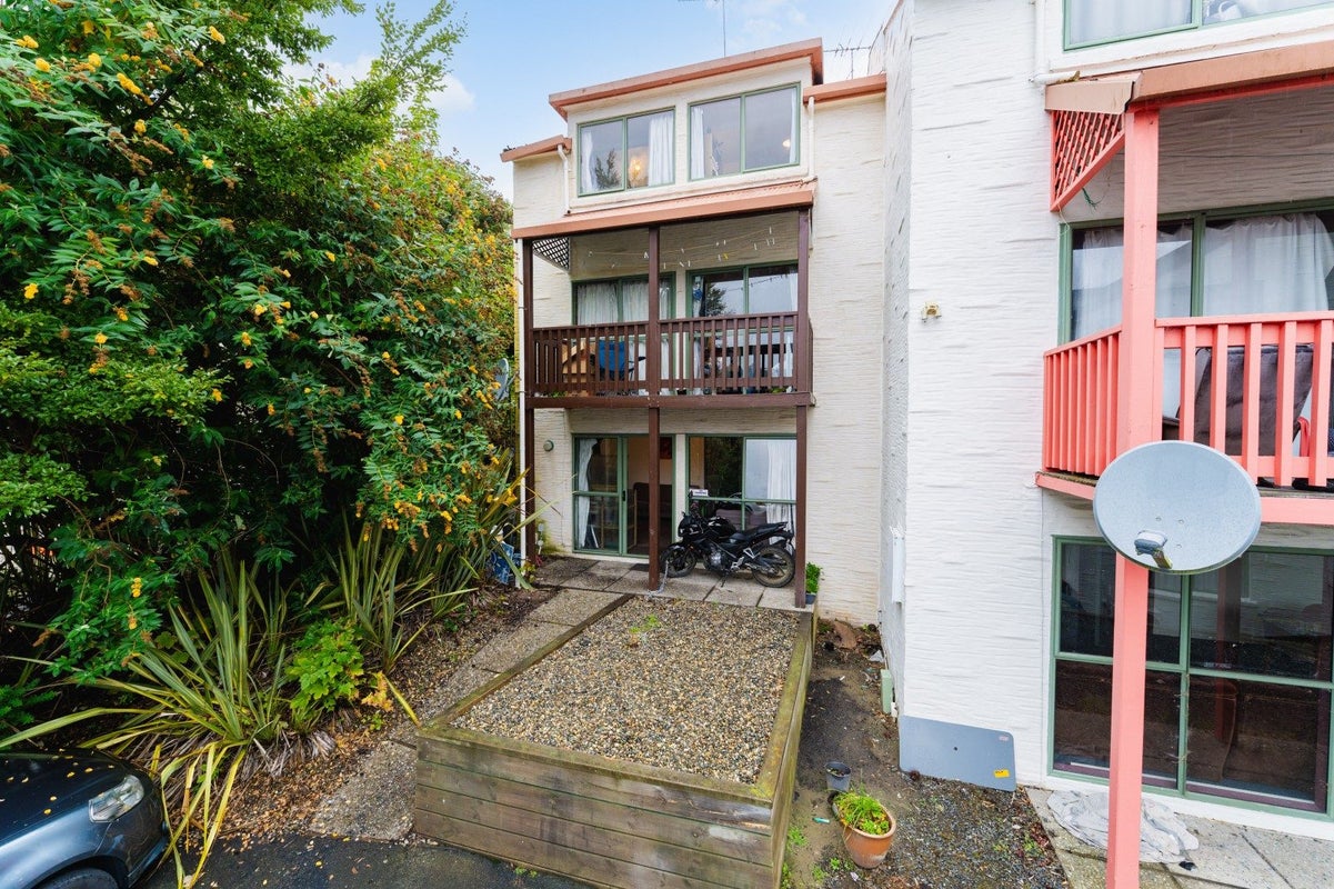 7/63 Opoho Road, North East Valley, Dunedin - Carousel 1