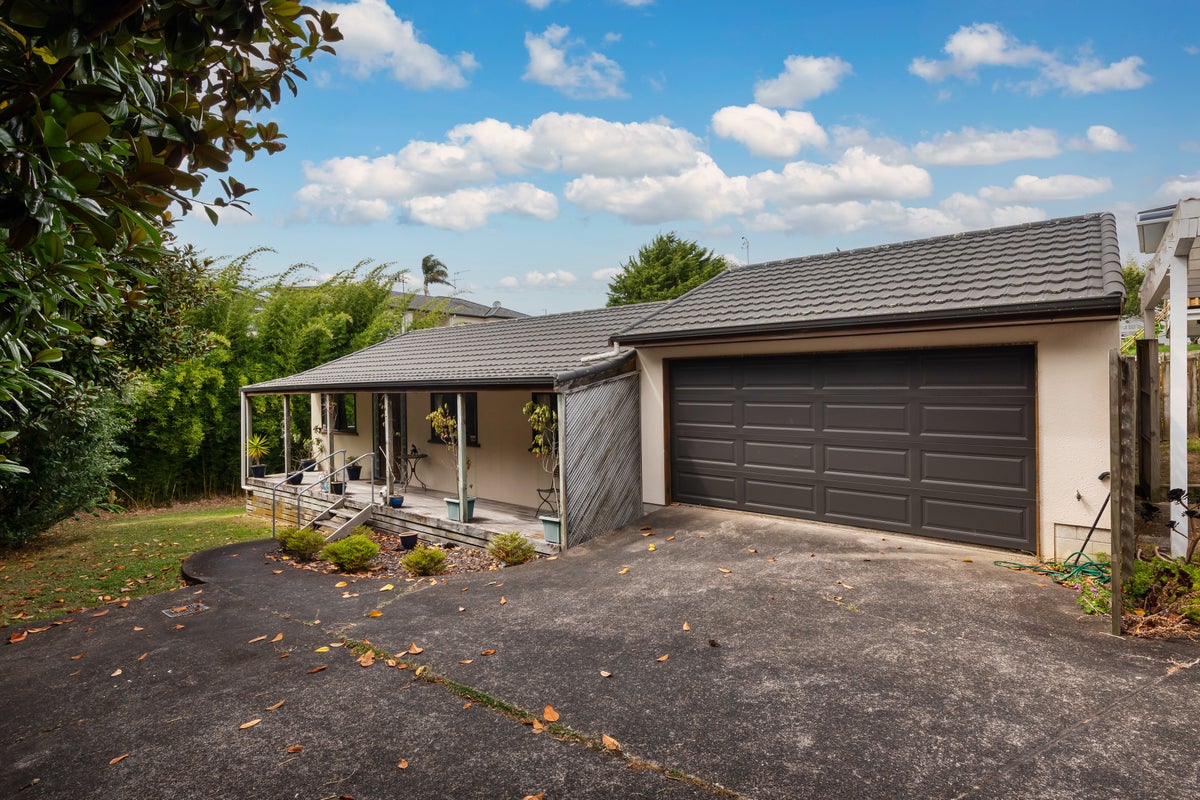 76A Boundary Road, Blockhouse Bay, Auckland - Carousel 1
