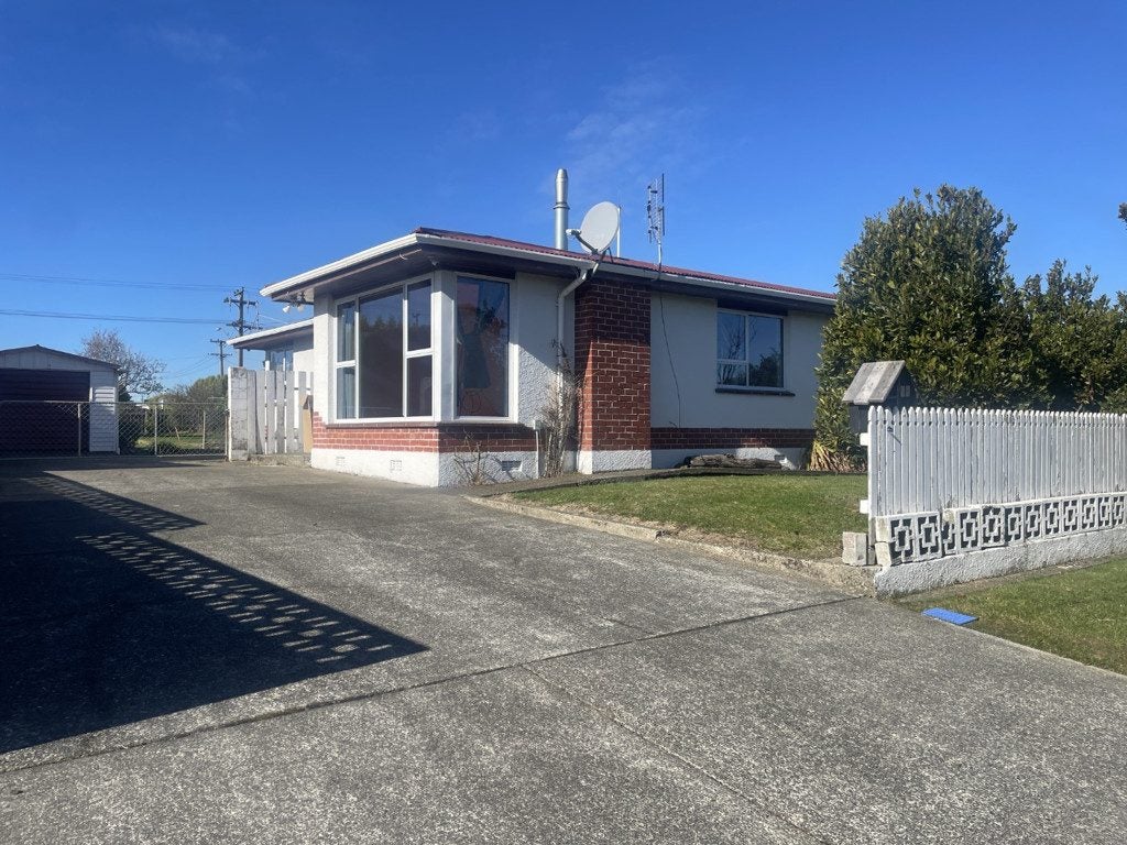 18 Dunbeath Crescent, Kew, Invercargill - Carousel 1