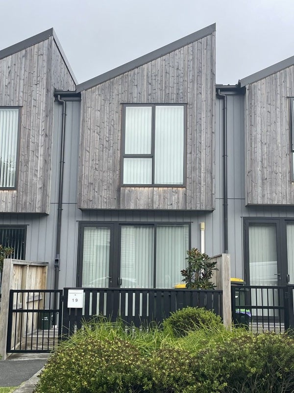 19 Mahalo Avenue, Wiri, Auckland - Carousel 2