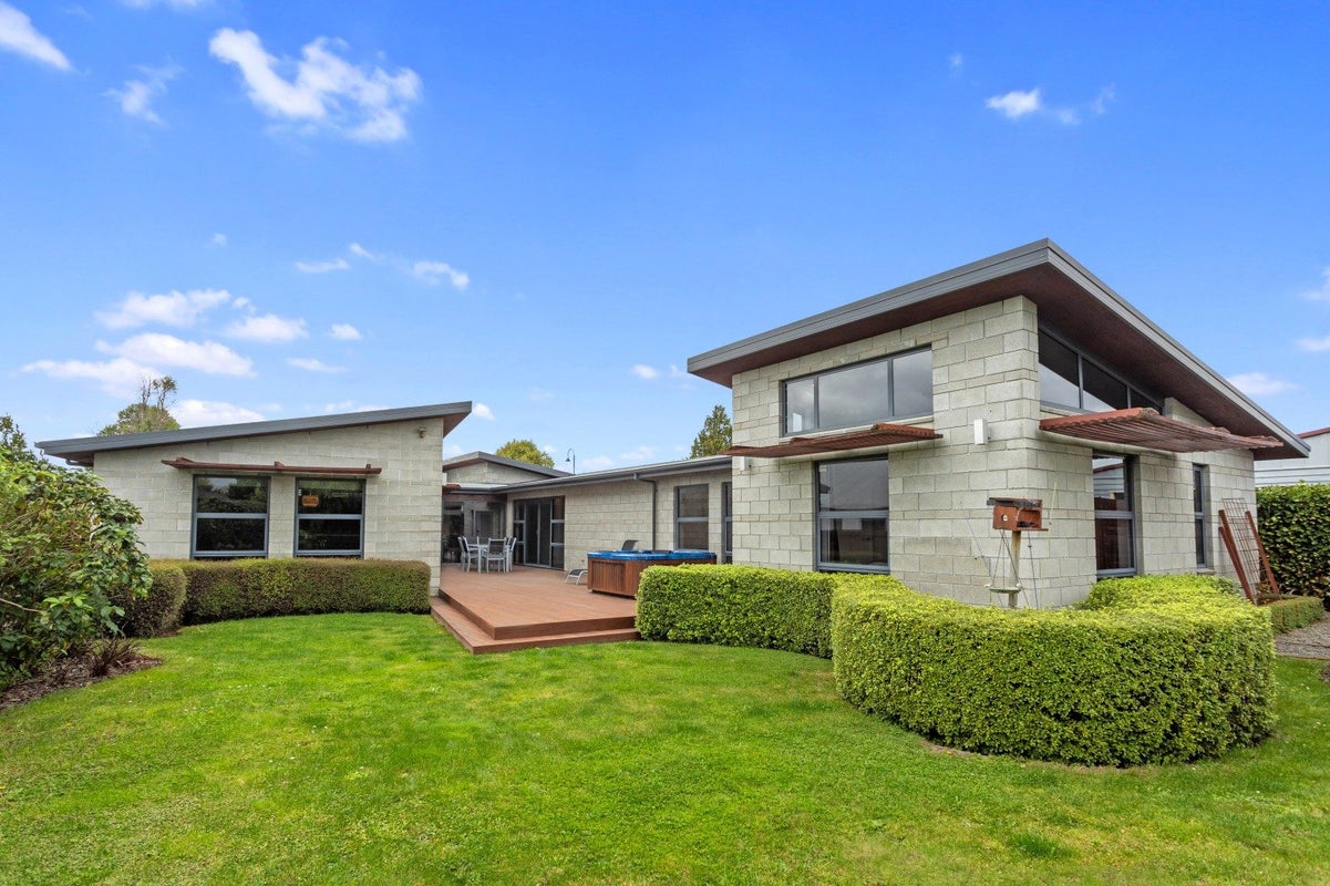3 Riverwood Boulevard, Redwood, Christchurch - Carousel 20