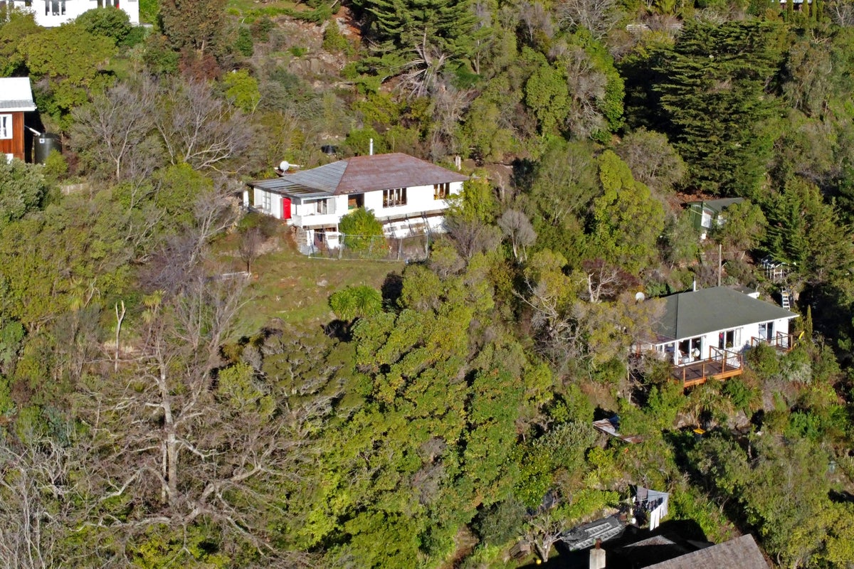 270 Main Road, Clifton, Christchurch - Carousel 2