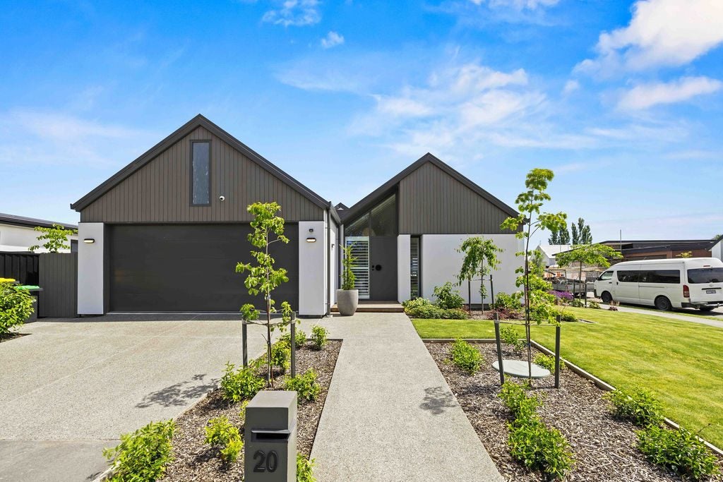 20 Elsie Lange Way, Casebrook, Christchurch - Carousel 1