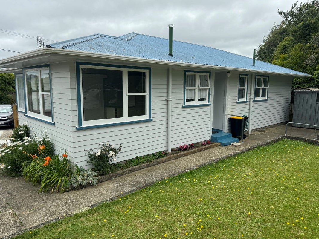 46 Catherine Crescent, Paparangi, Wellington - Carousel 20