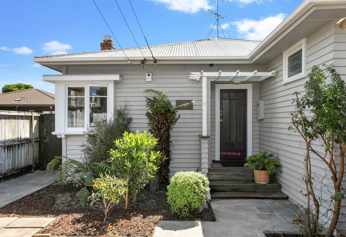 39A Shorwell Street, Sandringham, Auckland - Carousel 1