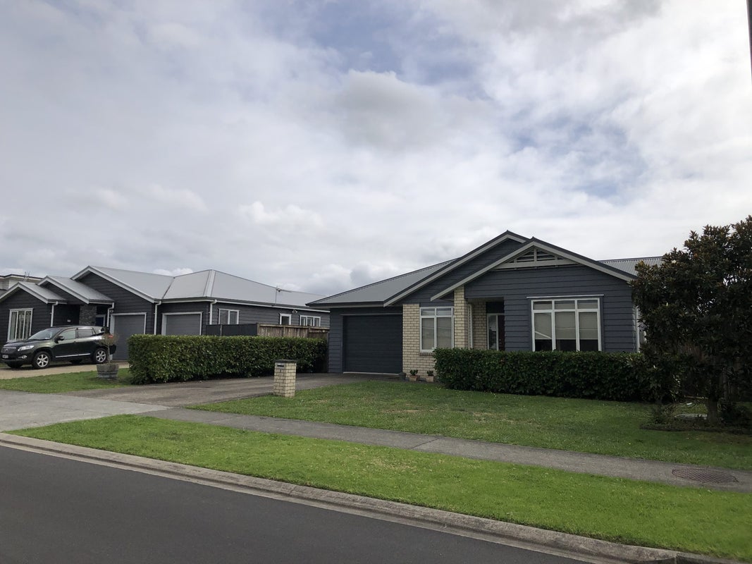 14 Ara Kakara Avenue, Huapai, Kumeu - Carousel 2