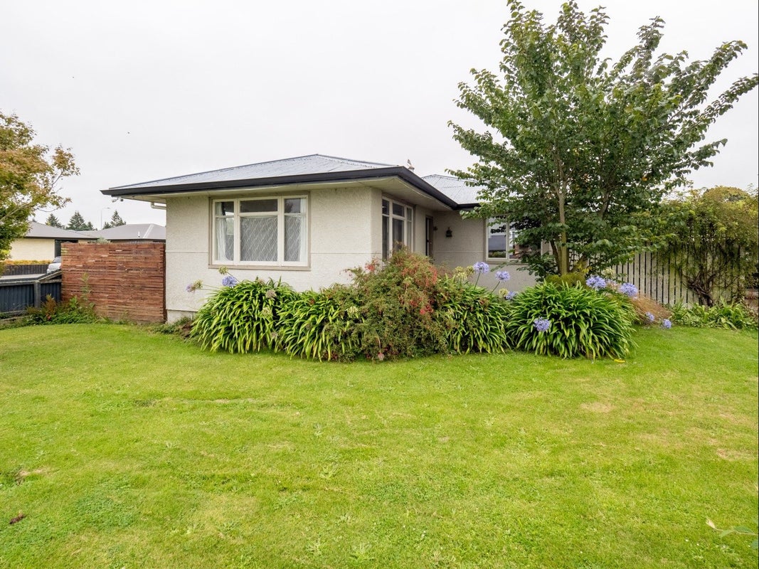 126 George Street, Tinwald, Ashburton - Carousel 1