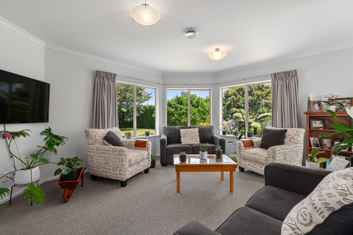 41 Walter Henry Drive, Omanawa, Tauranga - Carousel 2