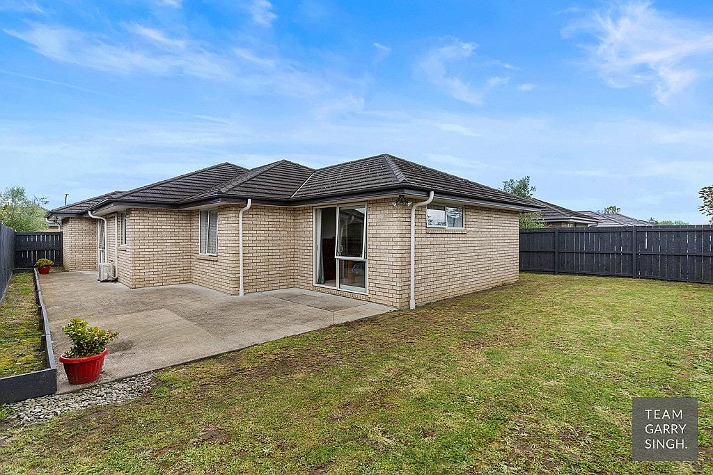 17 Captain Mitchell Drive, Opaheke, Papakura - Carousel 2