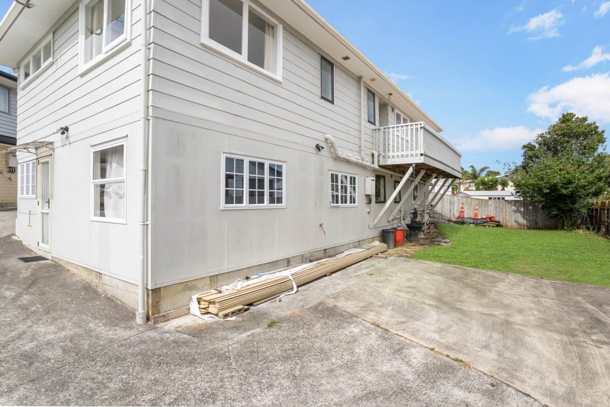 84A Priestley Drive, Bucklands Beach, Auckland - Carousel 2