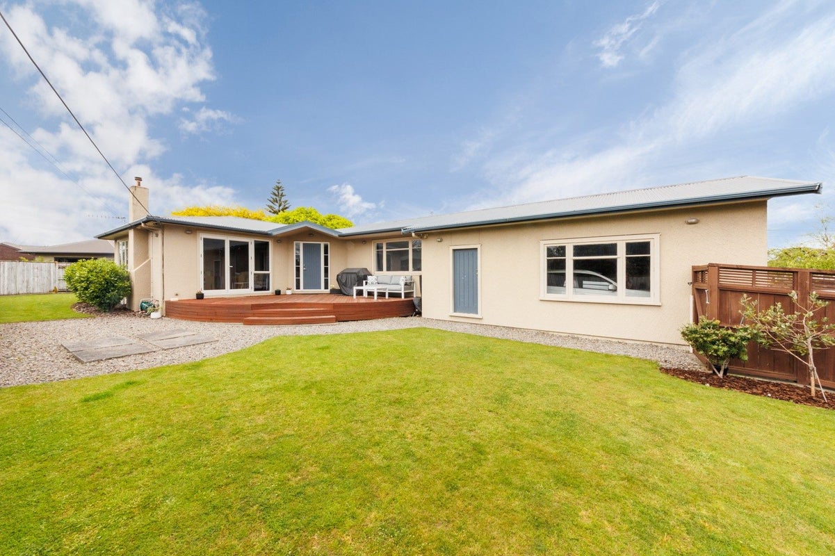 39 Leeds Street, Milson, Palmerston North - Carousel 1