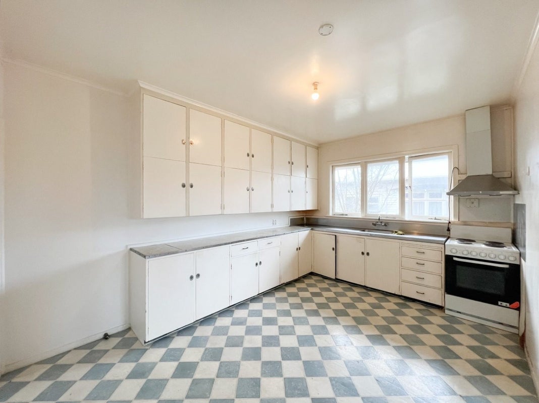 3201 Great North Road, New Lynn, Auckland - Carousel 2
