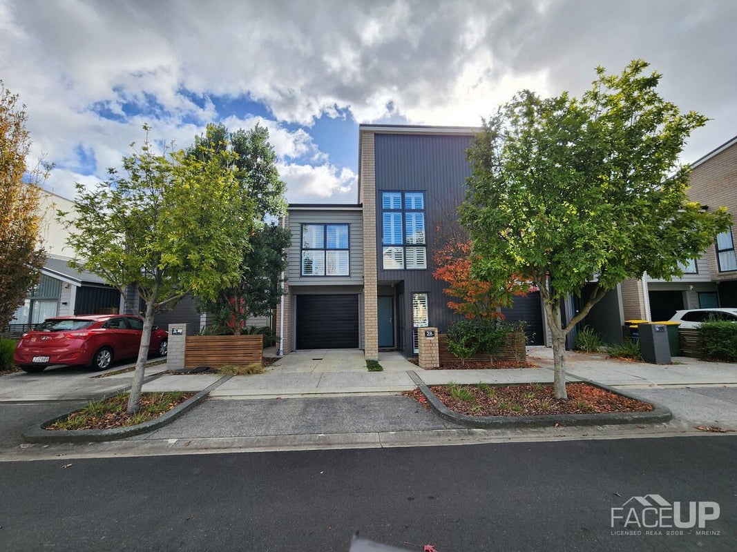 28 Liquidambar Drive, Hobsonville, Auckland - Carousel 2