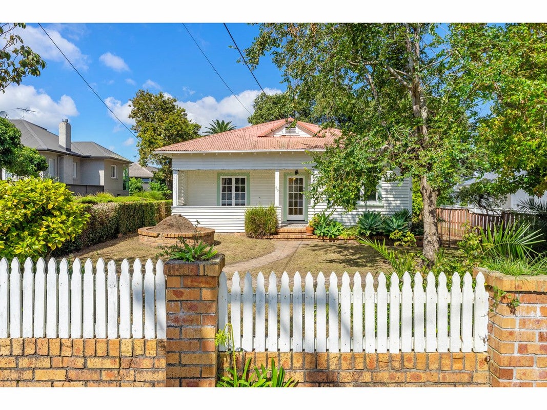 59 Northboro Road, Belmont, Auckland - Carousel 1