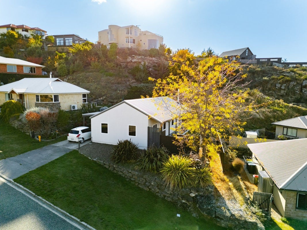 15 Aronui Road, Bridge Hill, Alexandra - Carousel 2