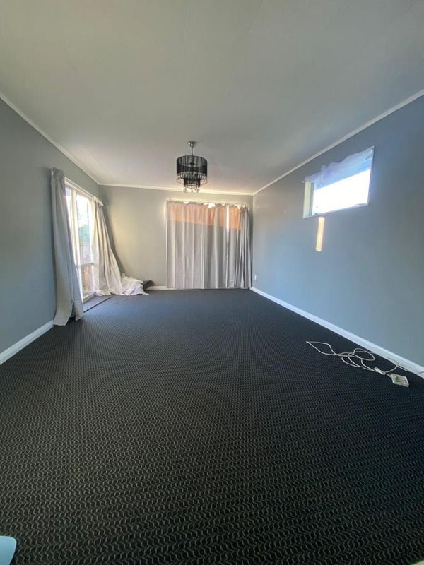 42 Wakefield Road, Favona, Auckland - Carousel 2