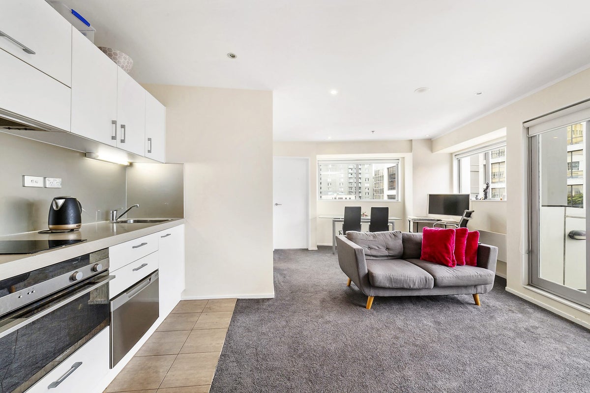 202/74 Taranaki Street, Te Aro, Wellington - Carousel 2
