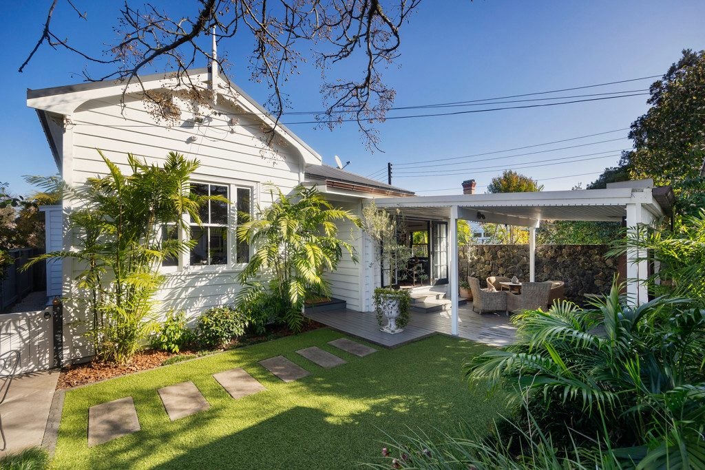 66 King George Avenue, Epsom, Auckland - Carousel 1