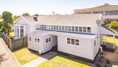 18B Poutini ST, Wanganui East, Wanganui - Carousel 1