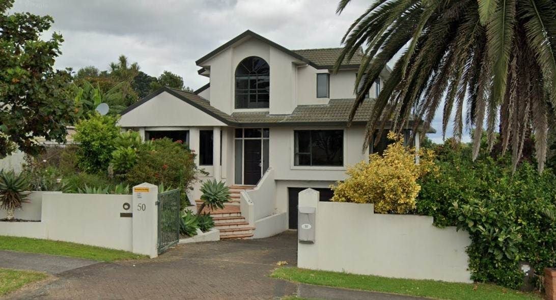 50 Somerville Road, Shelly Park, Auckland - Carousel 1