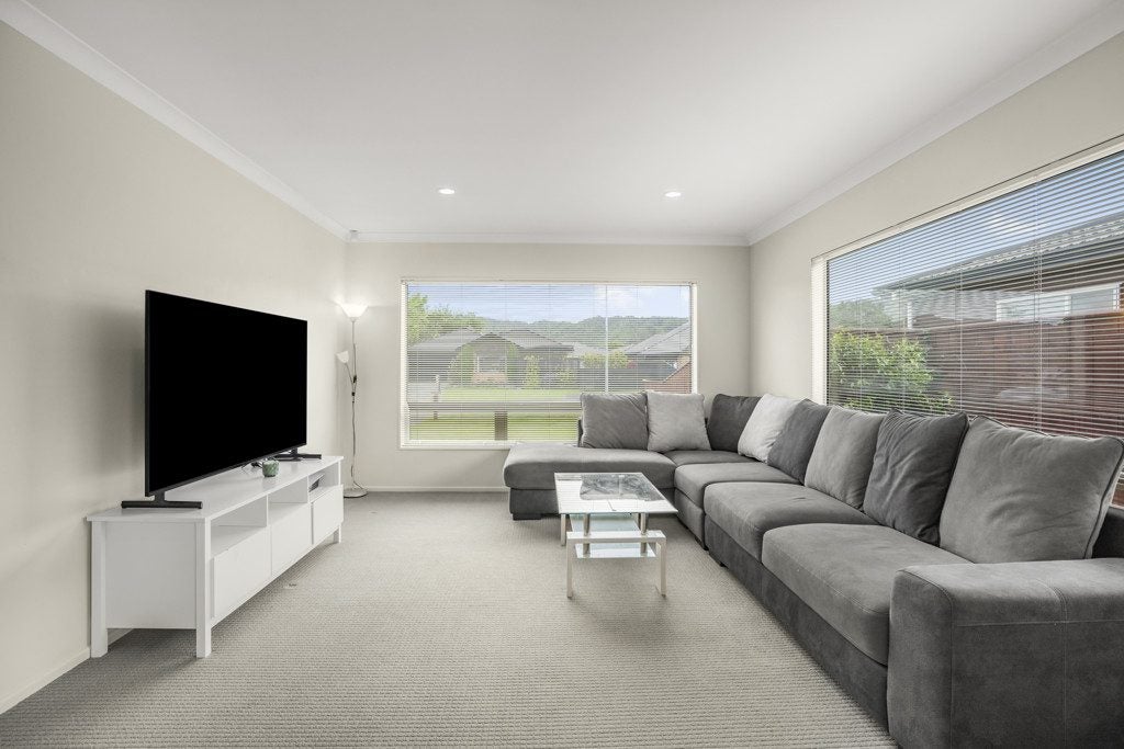 4 Sun Valley Grove, Wainuiomata, Lower Hutt - Carousel 2