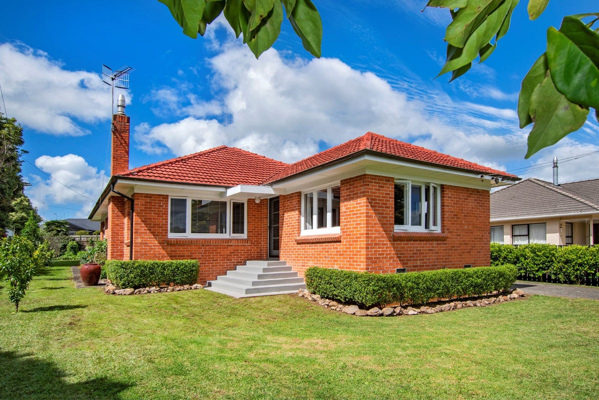 32 Mcclintock Street, Whau Valley, Whangarei - Carousel 1