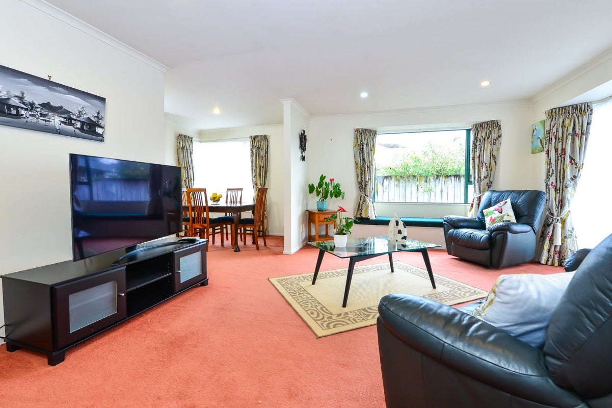 7 Cashmere Place, Flagstaff, Hamilton - Carousel 2