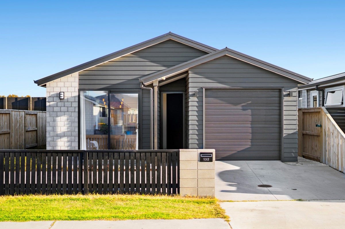 132 Union Drive, Papamoa, Papamoa - Carousel 1