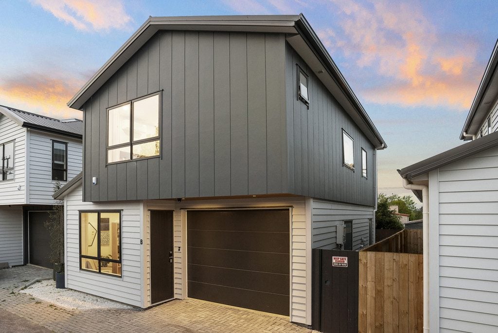 103B Lynwood Road, New Lynn, Auckland - Carousel 1