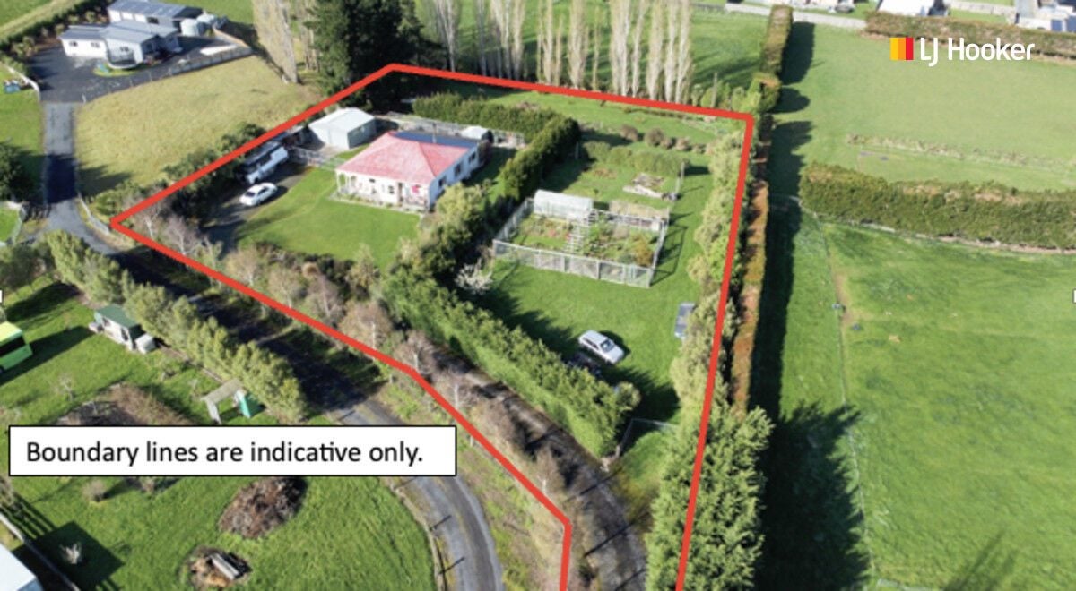 82 Titri Road, Titri - Carousel 1