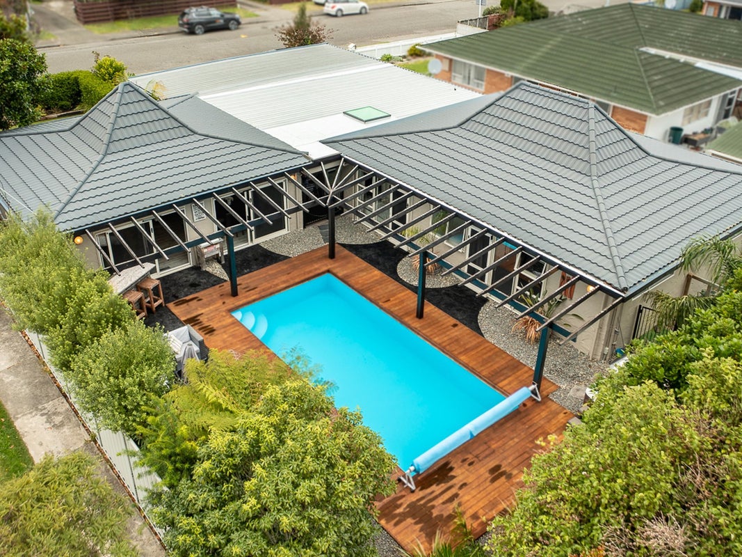 103 Hillcrest Road, Raumati Beach, Paraparaumu - Carousel 2