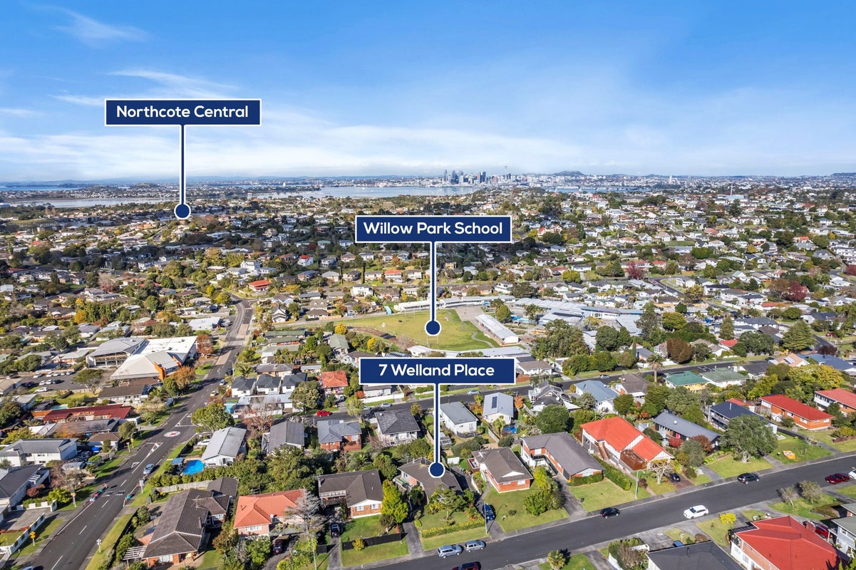 7 Welland Place, Hillcrest, Auckland - Carousel 2