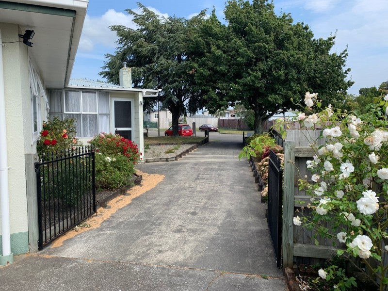 29 Seaforth Avenue, Milson, Palmerston North - Carousel 1