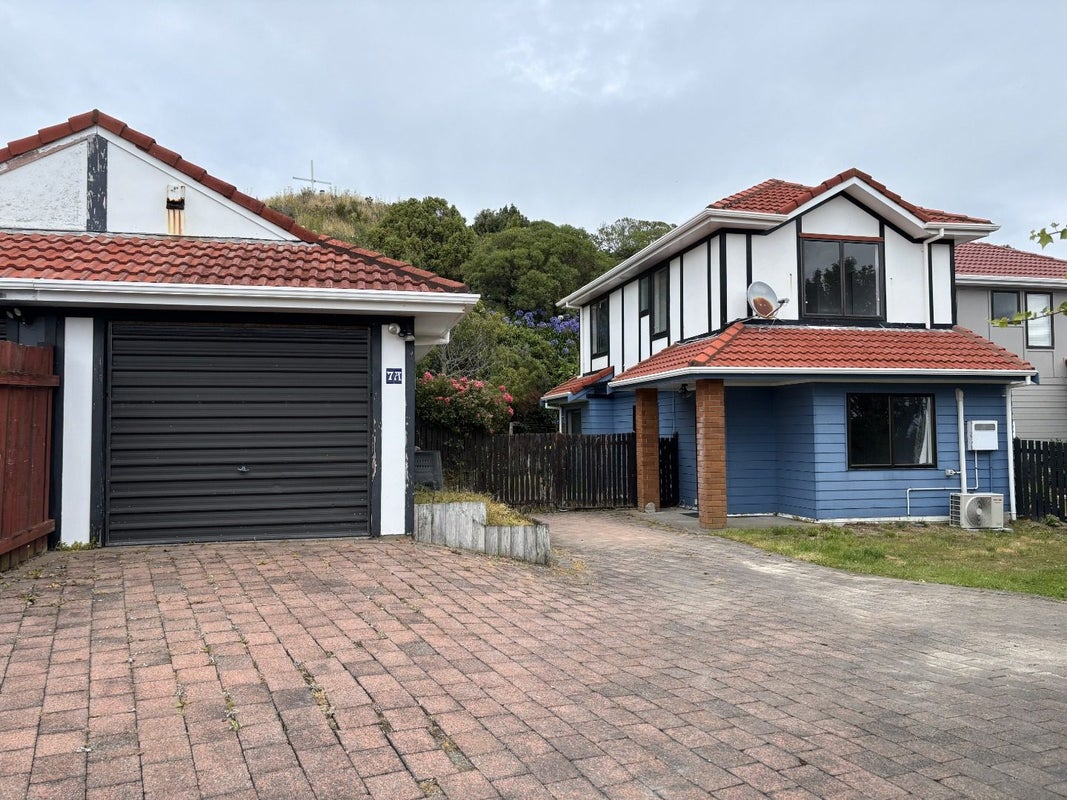 7A Coventry Close, Ascot Park, Porirua - Carousel 1