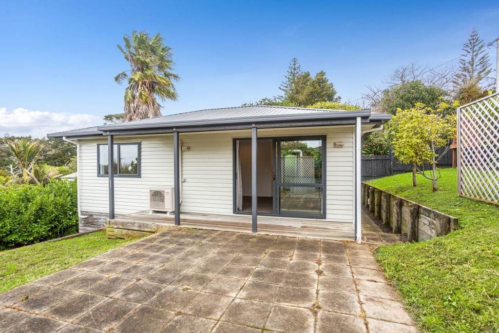 25 Verbena Road, Birkdale, Auckland - Carousel 2