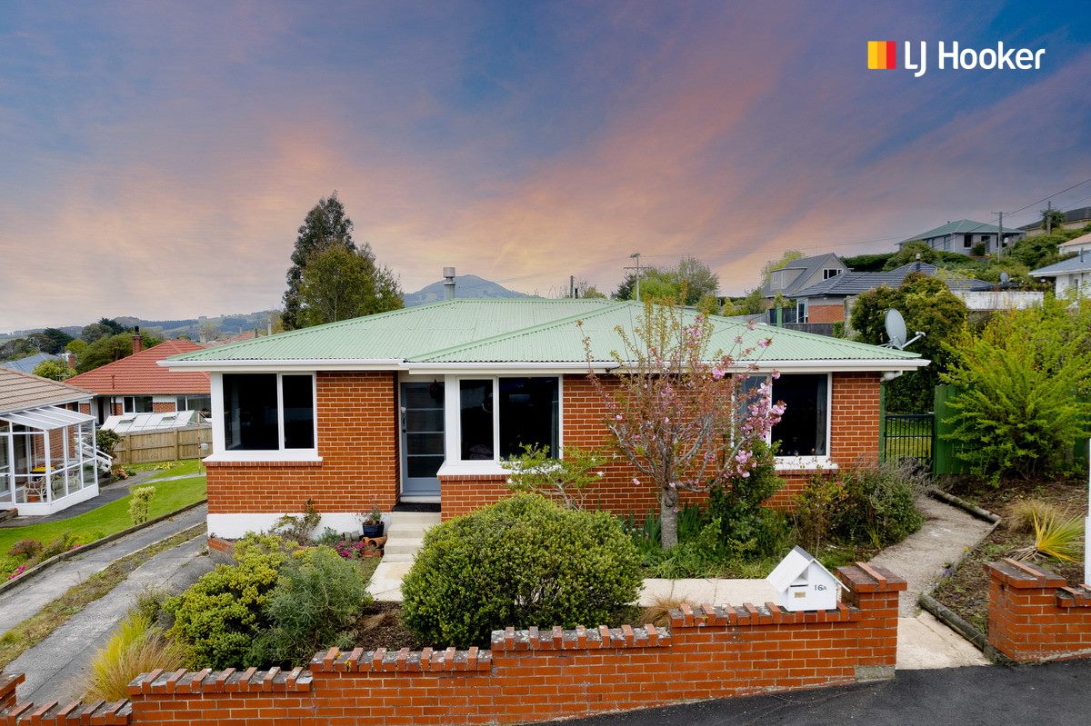 16A Torquay Street, Abbotsford, Dunedin - Carousel 1