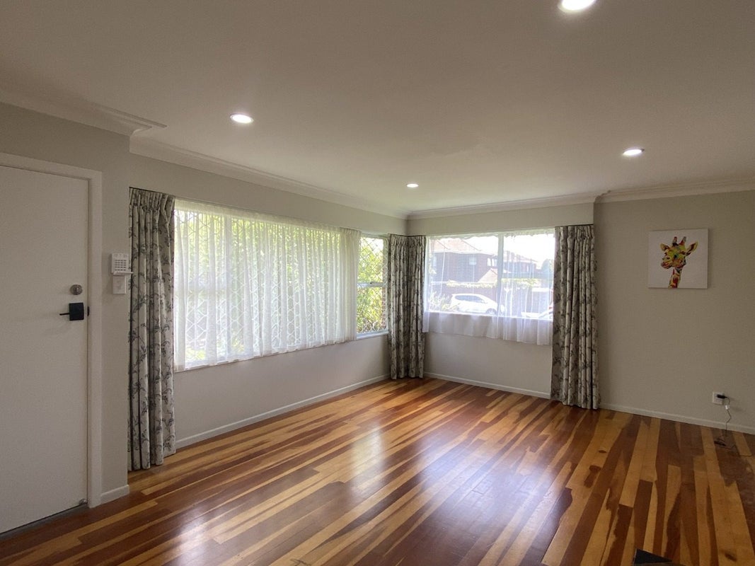 1/6 King George Avenue, Epsom, Auckland - Carousel 2