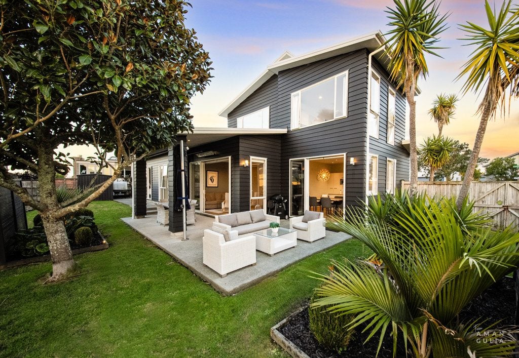 39 Kittiwake Drive, Schnapper Rock, Auckland - Carousel 1