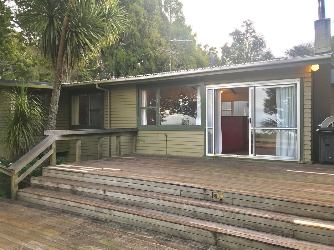 43 Tane Road, Laingholm, Auckland - Carousel 2