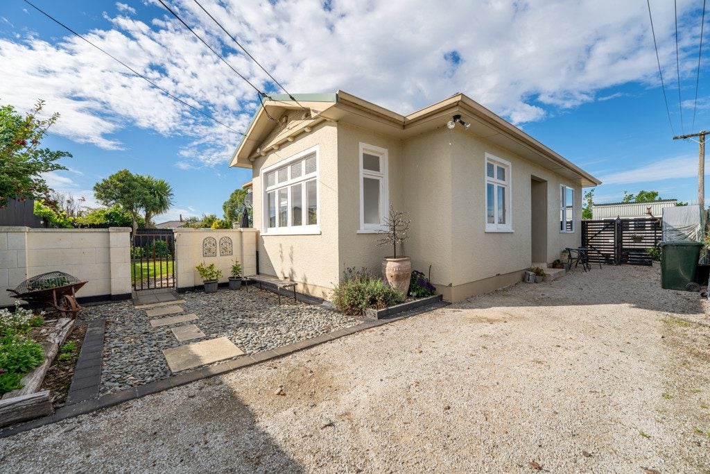 23A Caledonian Road, Oamaru North, Oamaru - Carousel 1