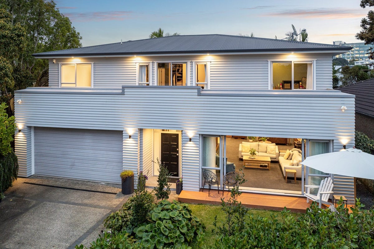 24A Hazelmere Road, Sandringham, Auckland - Carousel 3