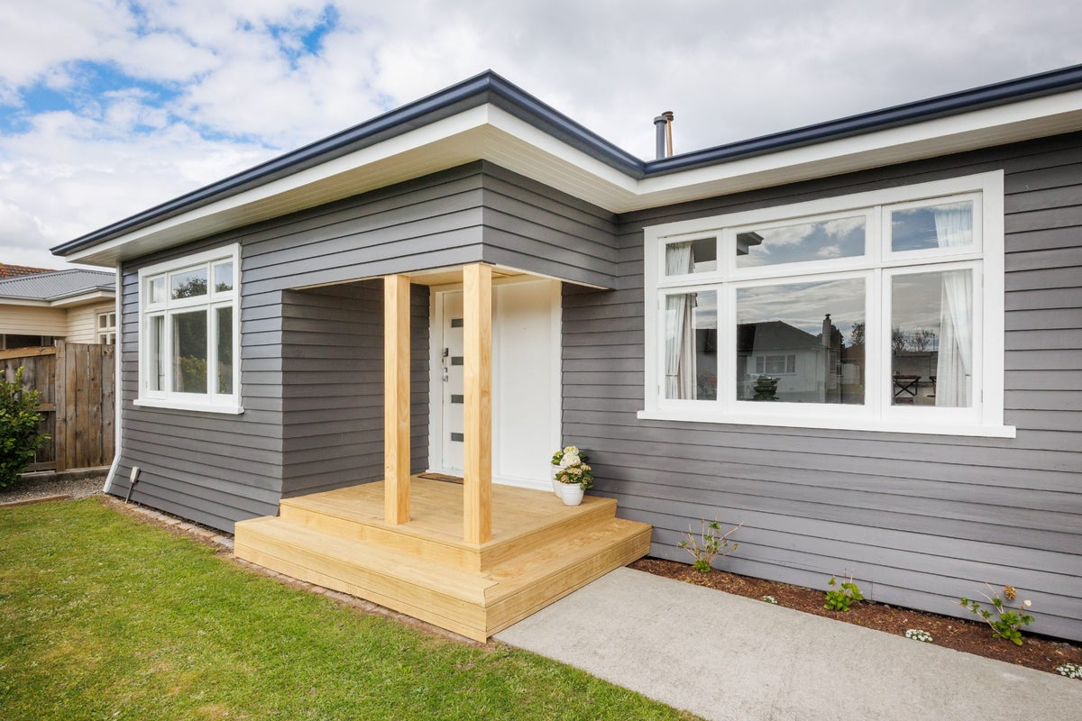 12 Rata Street, Roslyn, Palmerston North - Carousel 16