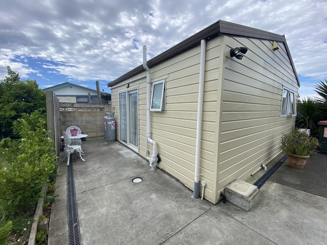122 Flaxmere Avenue, Flaxmere, Hastings - Carousel 1