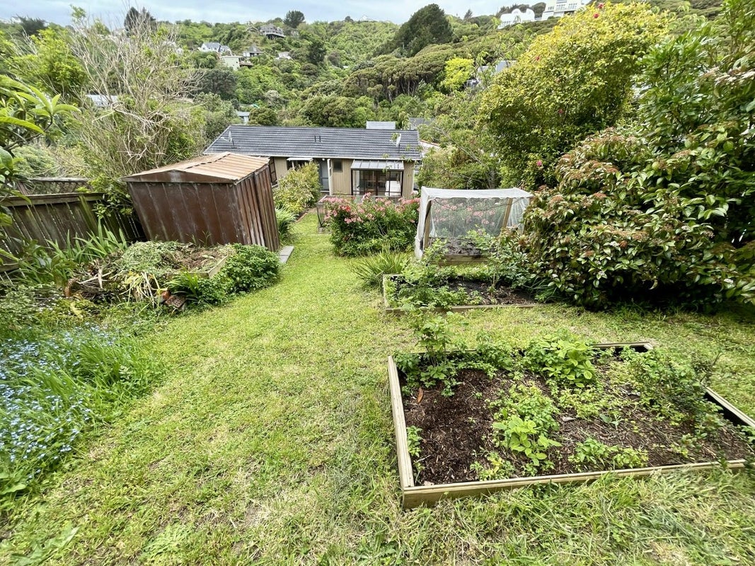 22A YARROW PL, papakowhai, Porirua - Carousel 21