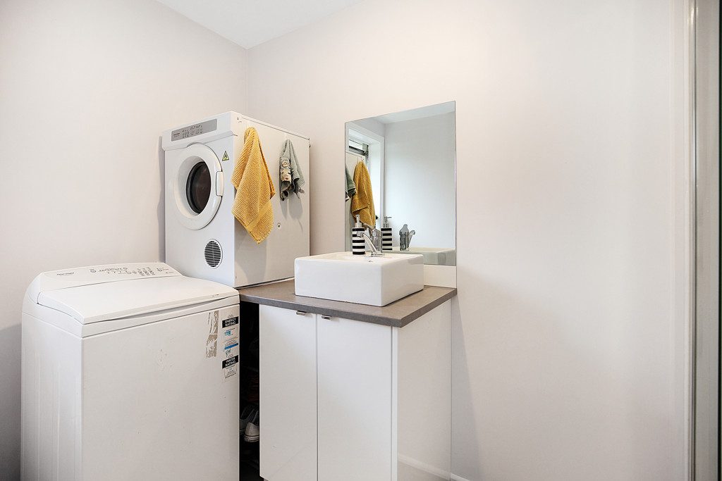 4/79 Champion Street, Edgeware, Christchurch - Carousel 10