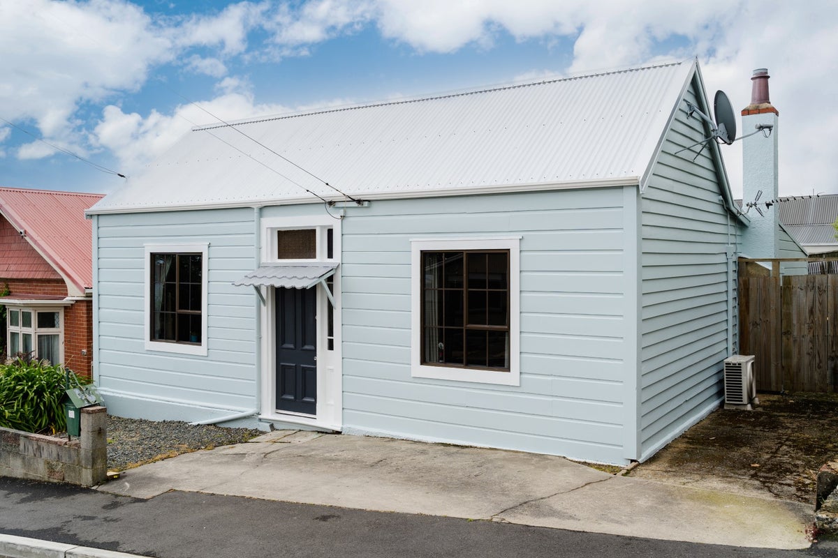 22 Peel Street, Mornington, Dunedin - Carousel 12