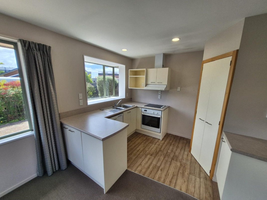 1/53 Strickland Street, Sydenham, Christchurch - Carousel 2