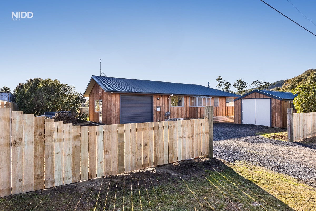 32 Hill Street, Waitati, Waitati - Carousel 22
