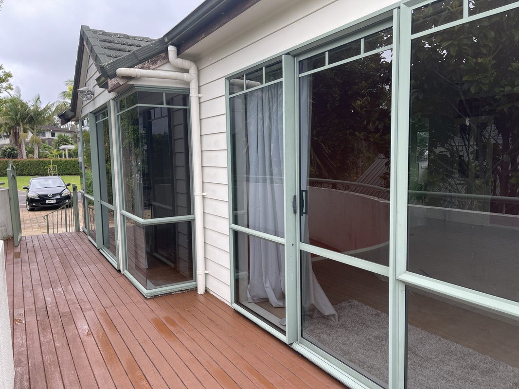 14 Cayman Place, Unsworth Heights, Auckland - Carousel 2